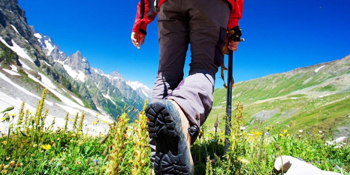 beginner-s-guide-to-choosing-the-right-trekking-gear-seatwith-de